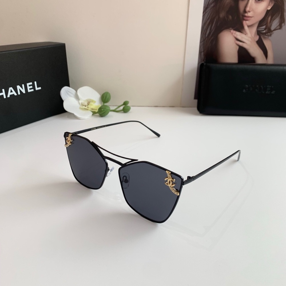 Chanel Classic Black Square Sunglasses with Quilted Arms